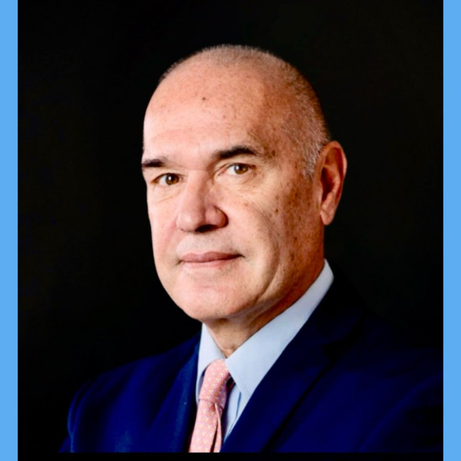 Representante de Uruguay Sr Fernando Vaccotti