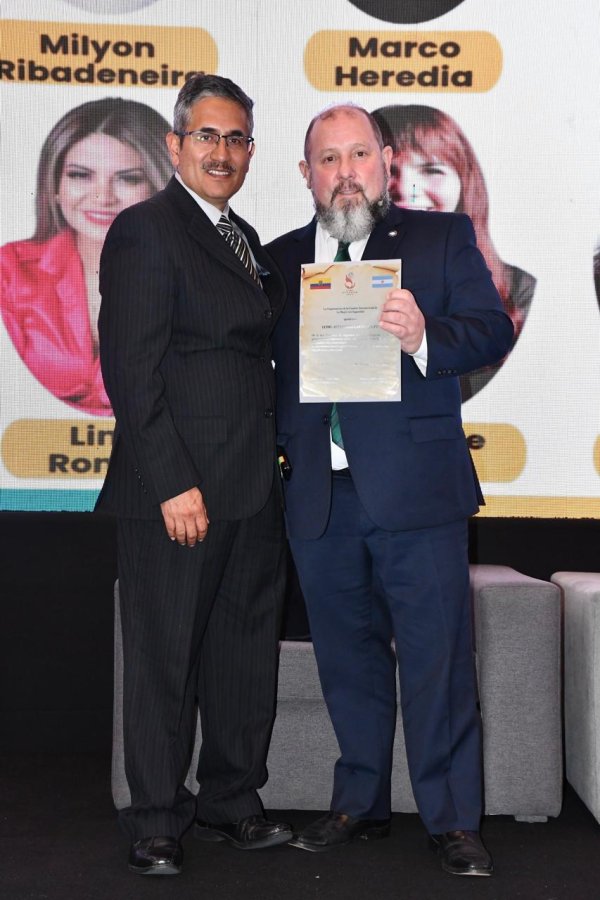 Grandes, Representante de Ecuador y Argentina Criminalistics on Fire