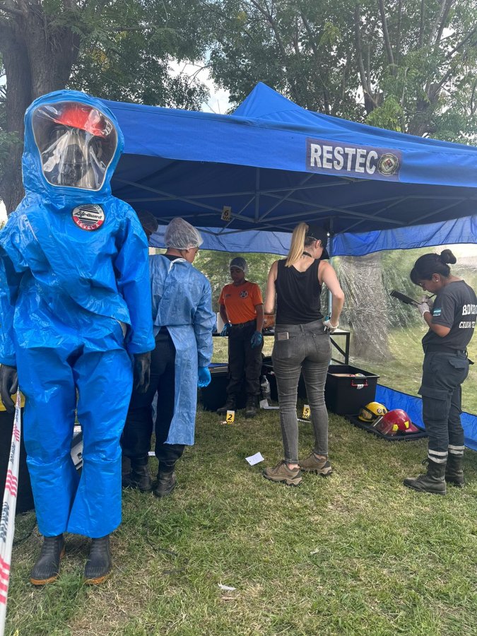 Presentacion practica Criminalistics on Fire Extremo Productos Tóxicos